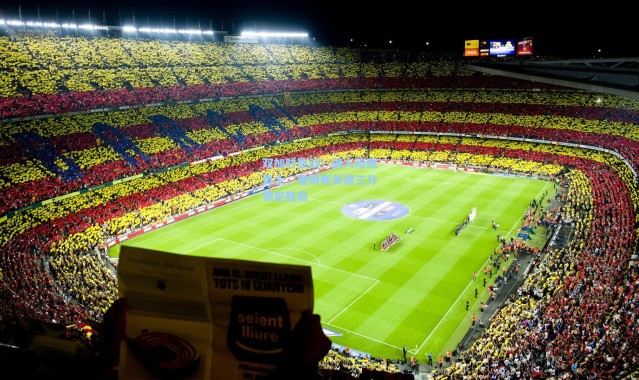 双加时鏖战！湖人险胜勇士，詹姆斯关键三分锁定胜局