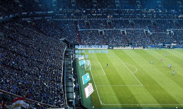 巅峰对决！扣篮大赛惊艳全场，新星闪耀引爆篮球之夜