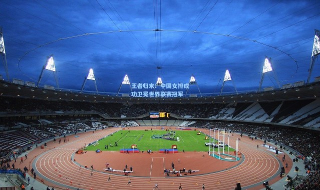 王者归来！中国女排成功卫冕世界联赛冠军